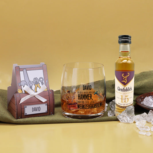 Geschenkset personalisert für Männer mit Glenfiddich, Whiskyglas, Lindorkugeln & passender Verpackung