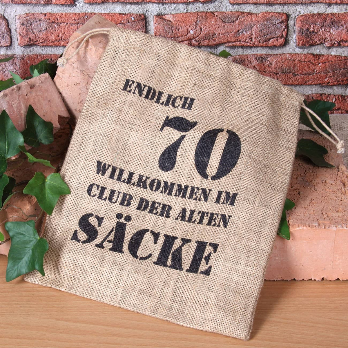 Alter Sack mit Jahreszahl 70