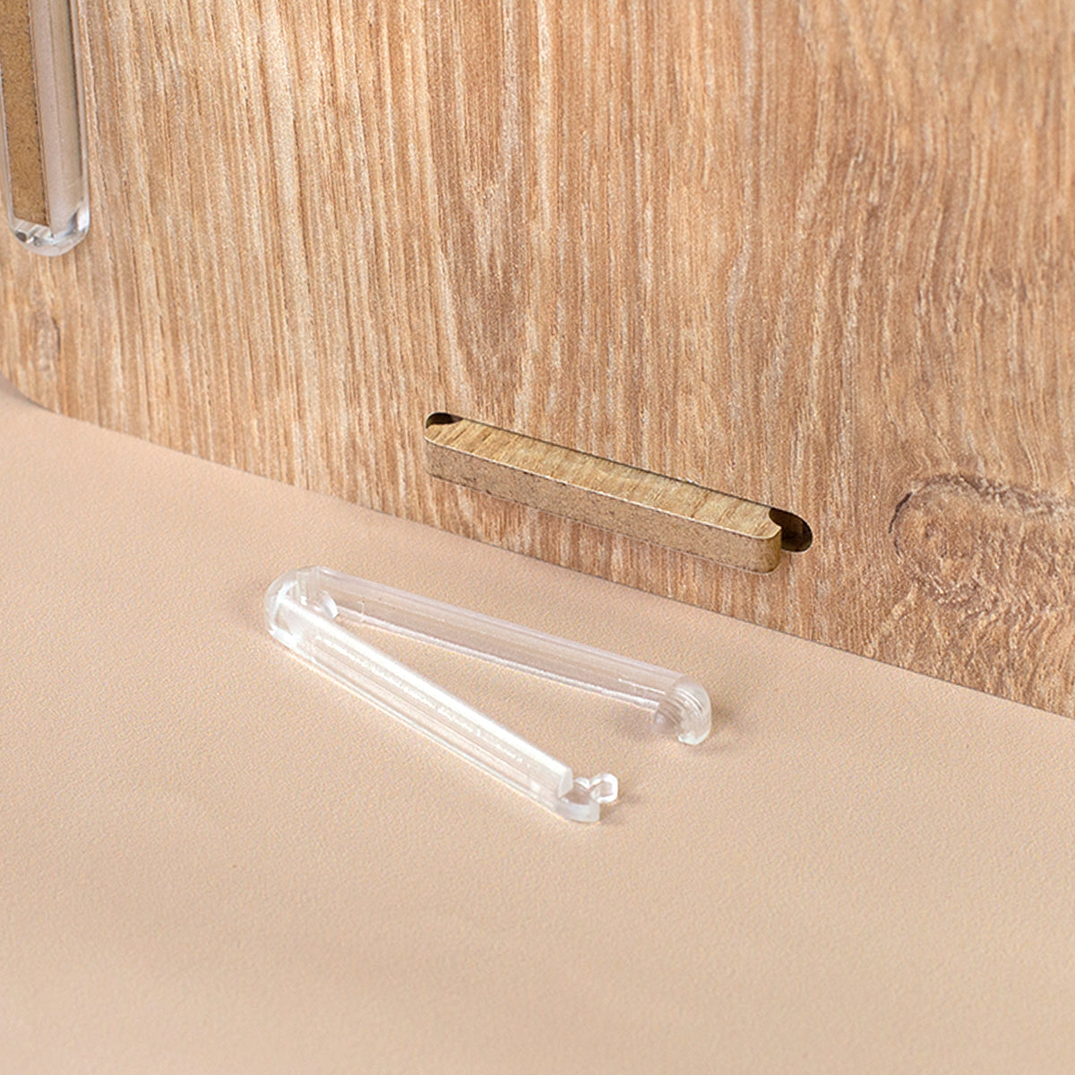 Detailaufnahme des Make-up Organizers mit offenem clipfritz Verschluss