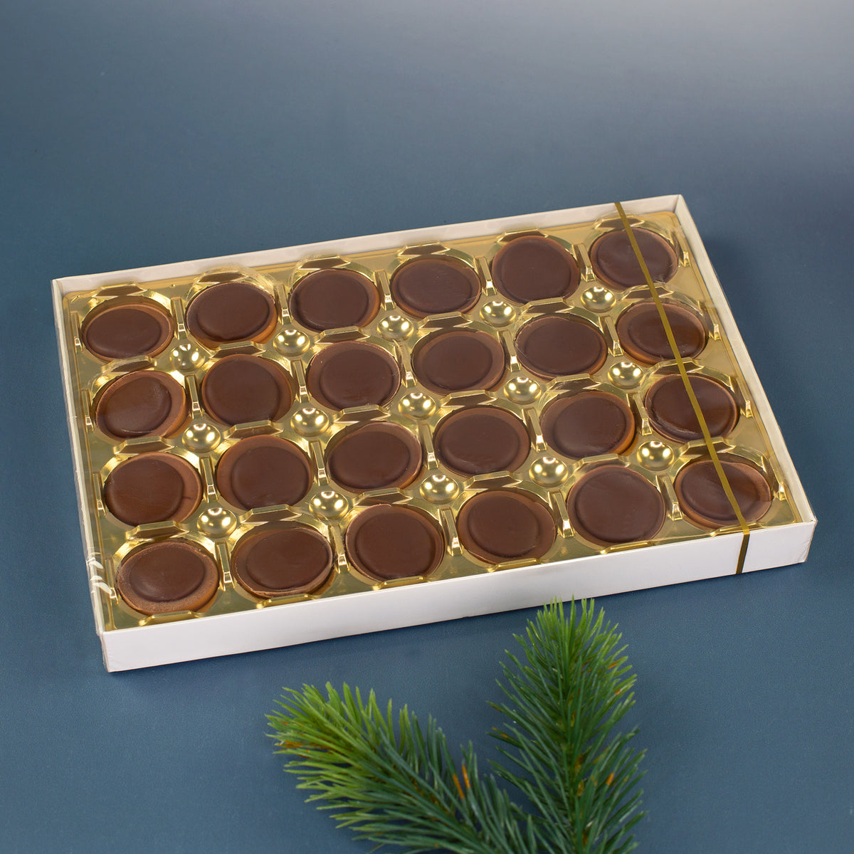 Toffifee Adventskalender mit Dackel & Wunschtext | Süßer Kalender zu Weihnachten mit 24 Türchen