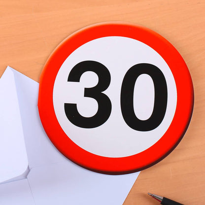 Runde Geburtstagskarte Verkehrszeichen 30