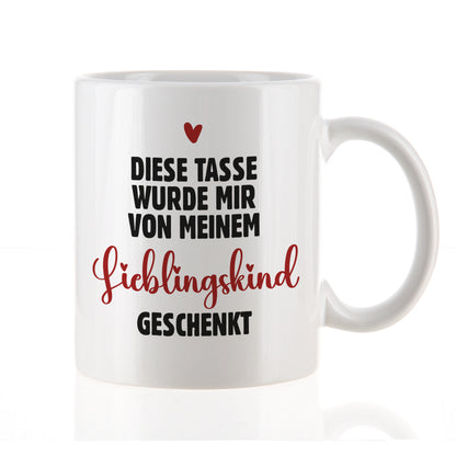 Seitliche Ansicht der Keramiktasse mit gut sichtbarem Henkel und Spruchdesign