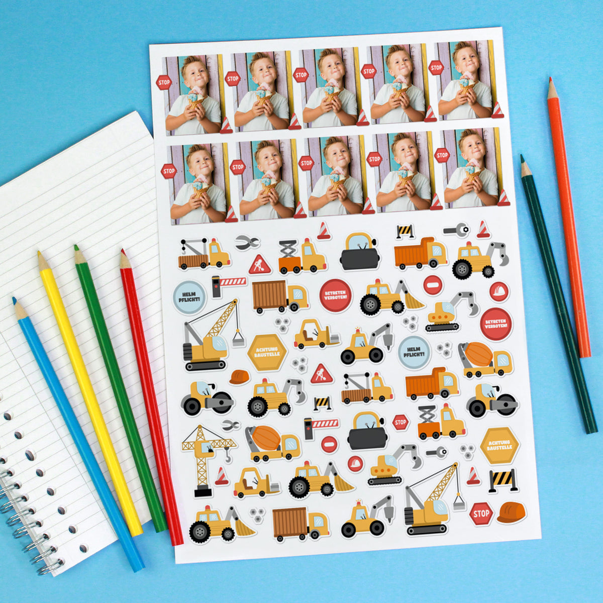Stickerbogen mit Foto-Aufklebern und Bau-Design-Motiven
