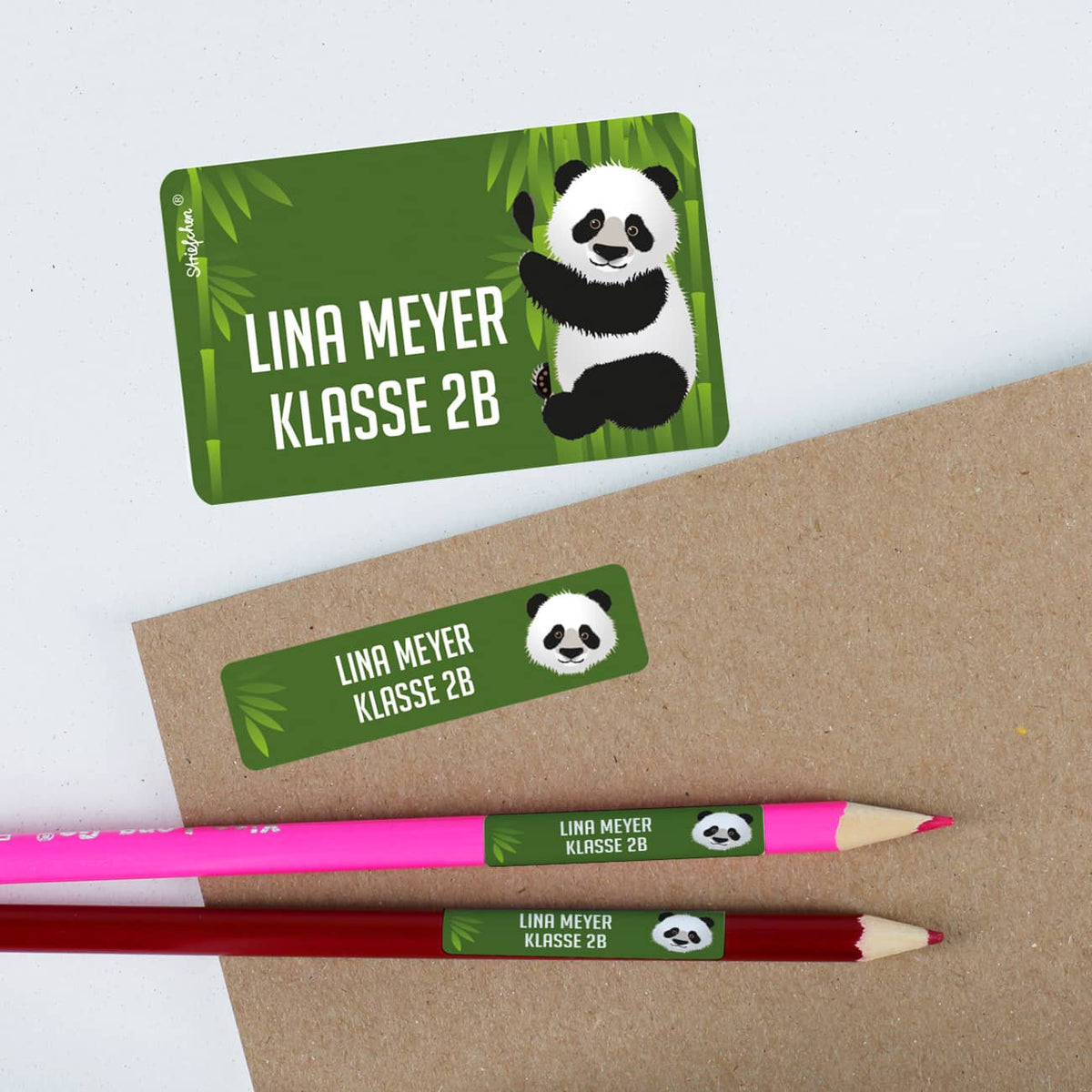 Schulaufkleber mit Panda und Name