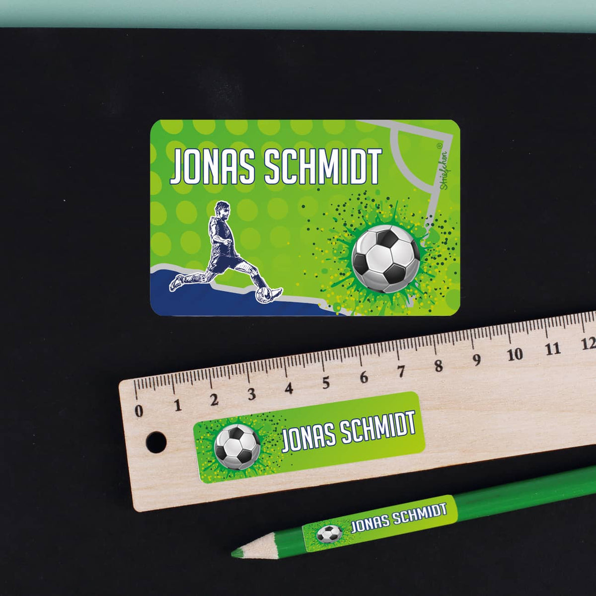Fußball - Aufkleberset mit Name, in 3 Größen