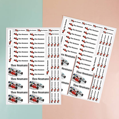 Aufkleber-Set mit Rennwagen und Wunschnamen