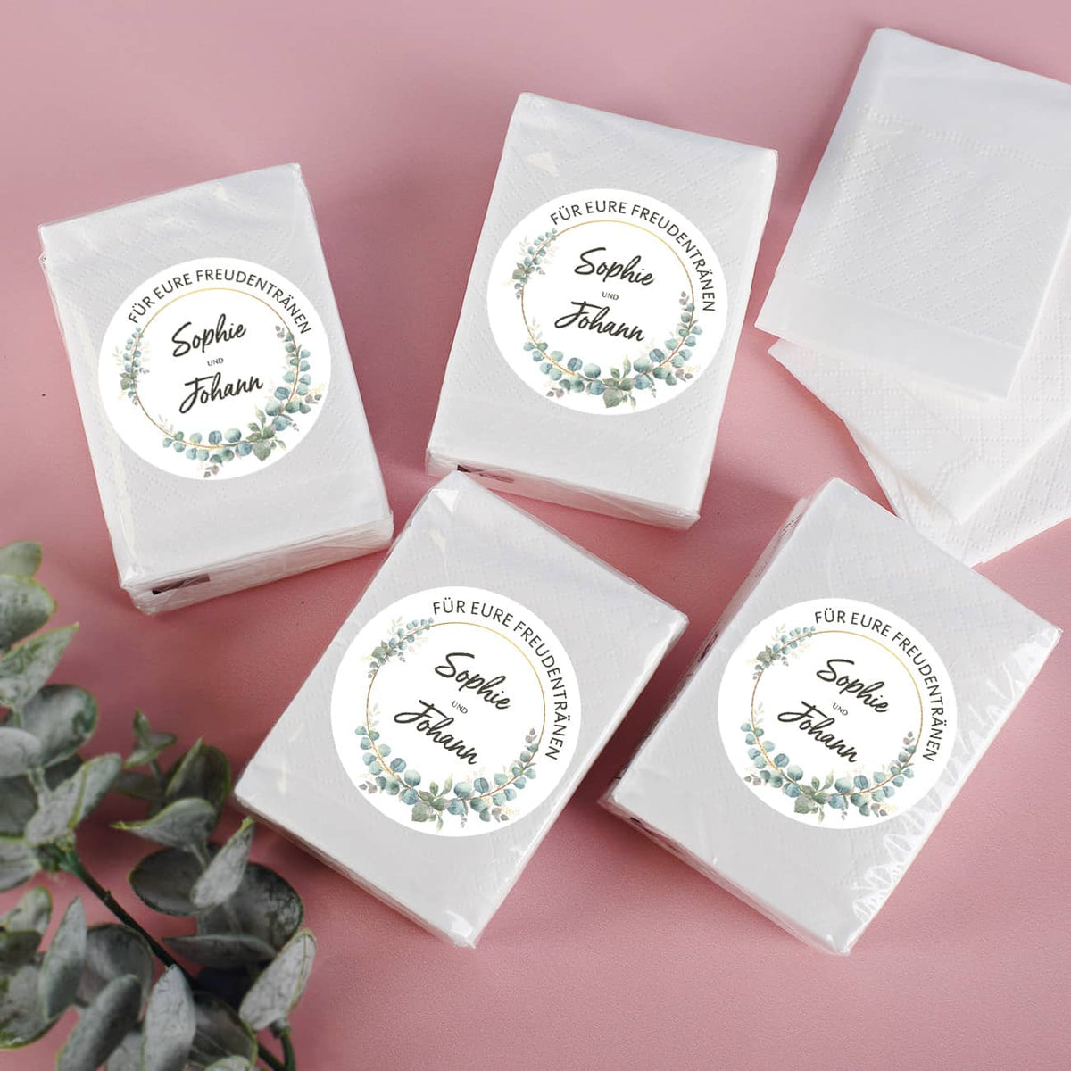 Freudentränen-Taschentücher zur Hochzeit mit Eukalyptus-Motiv & Namen, 10er Set