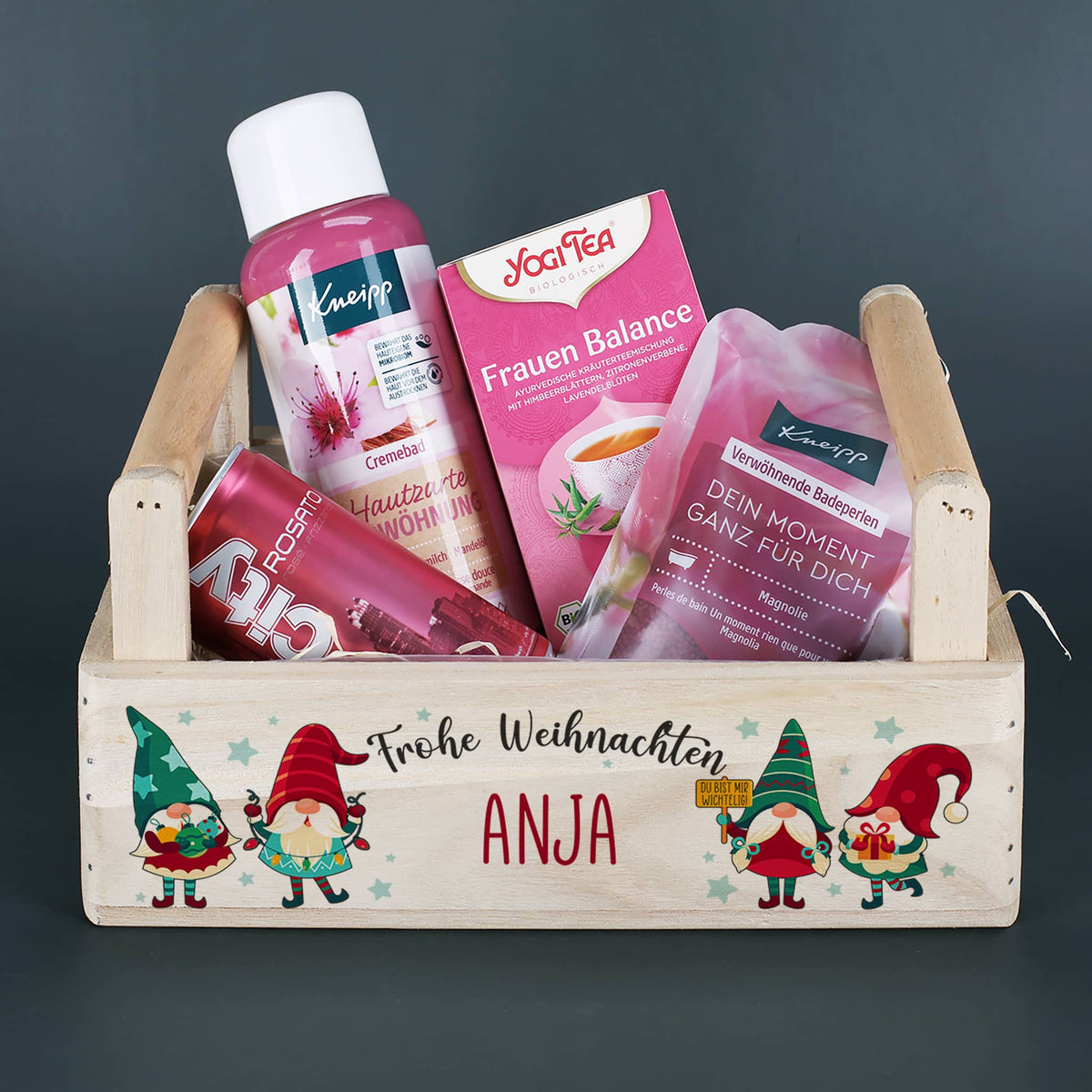 Geschenkkorb mit Wichtelmotiv und Füllung