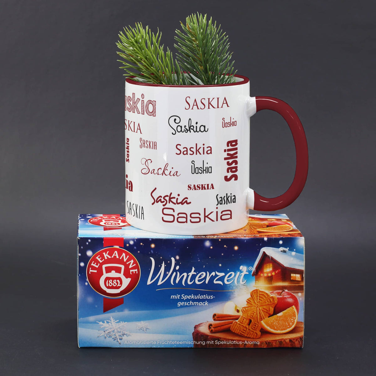 Personalisierte Tasse mit Namensaufdruck & Packung Tee "Winterkanne"