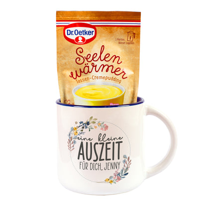 Tasse Eine kleine Auszeit mit Wunschtext und Tassen-Cremepudding Vanillegeschmack