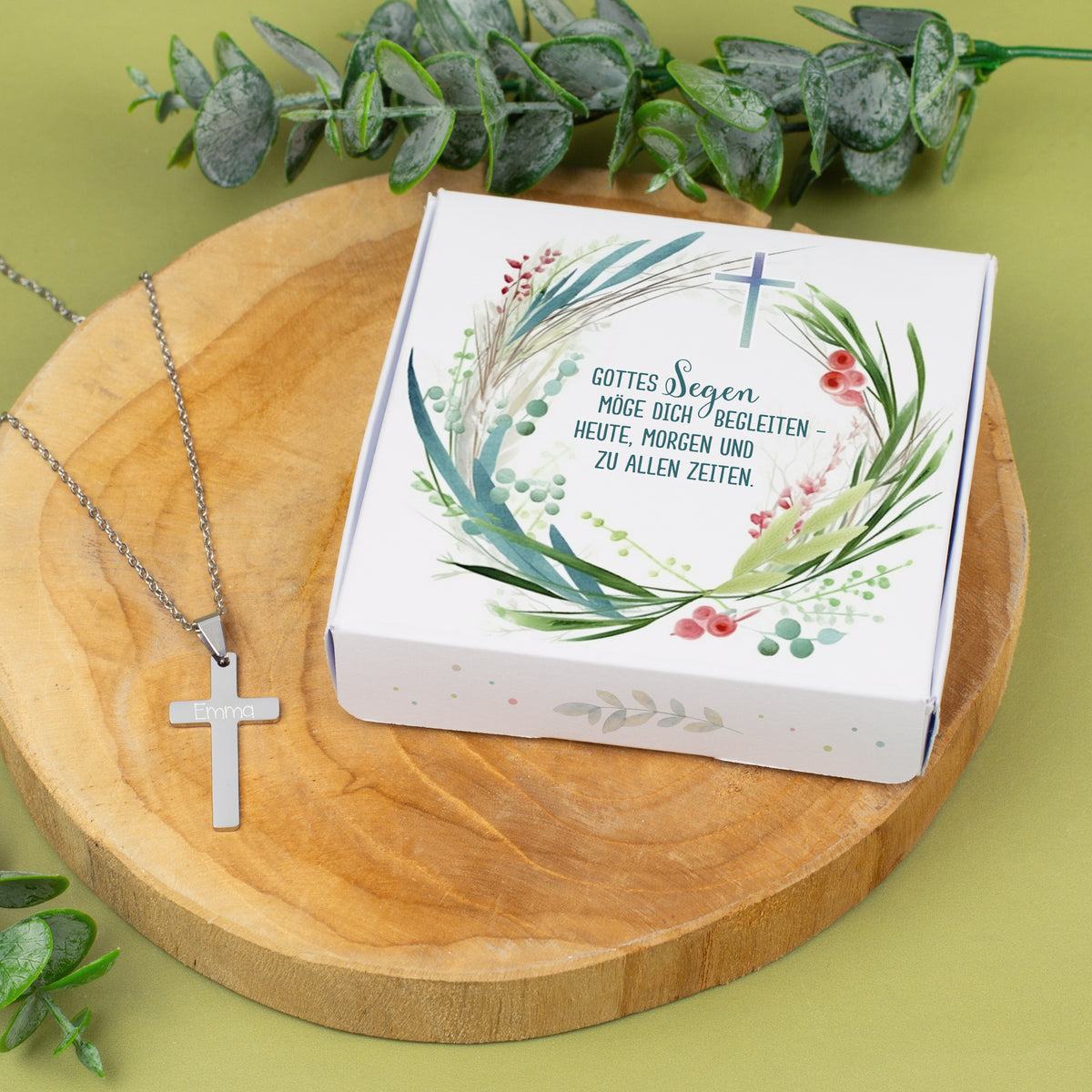 Halskette mit Kreuz Anhänger und Name graviert Silber in Geschenkbox zur Taufe, Kommunion, Konfirmation oder Firmung