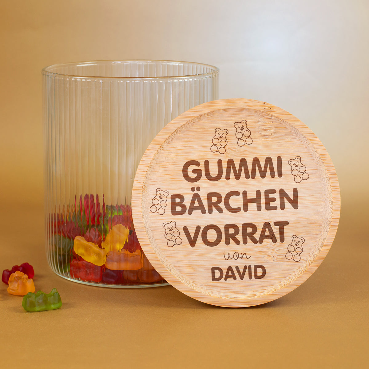 Personalisierte Glasdose Gummibärchen Vorrat mit Name David und bunten Fruchtgummis