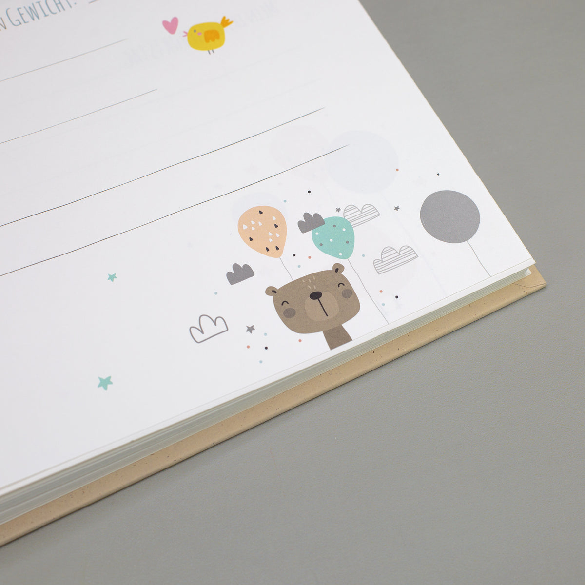 Detailseite mit niedlichen Illustrationen und Platz für persönliche Notizen