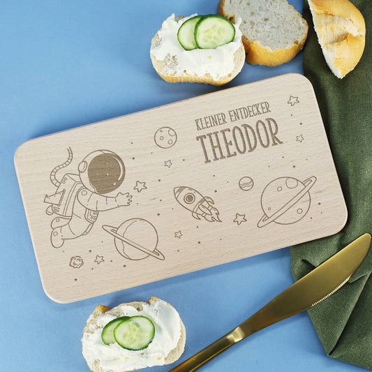 Brettchen mit Weltraum Motiv, Name und Text graviert