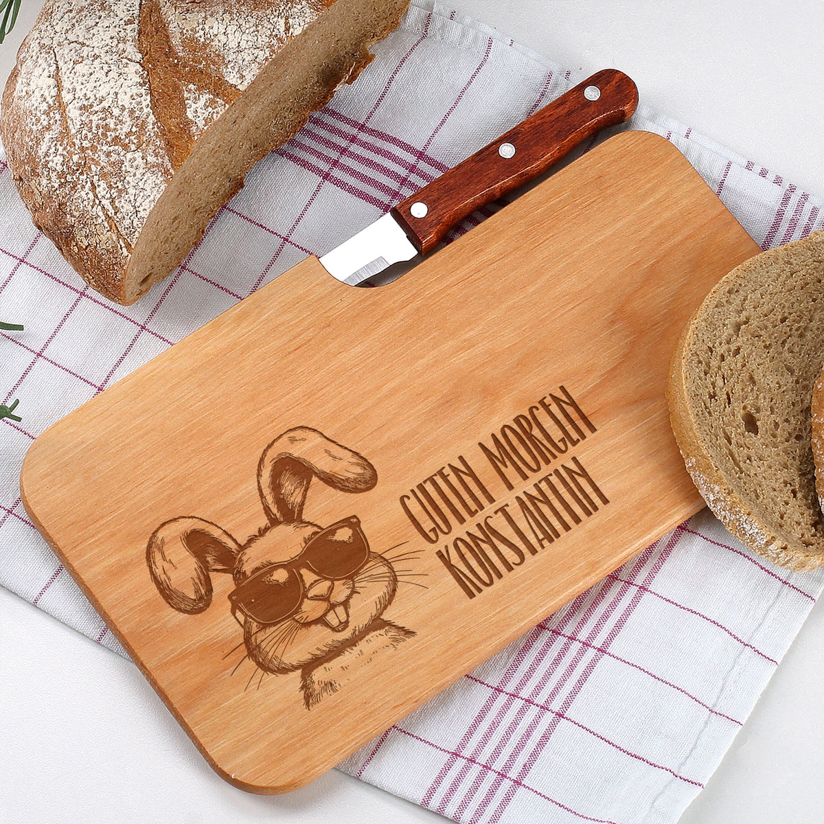 Personalisierbares Messerbrett aus Holz mit Oster-Motiv und Wunschtext