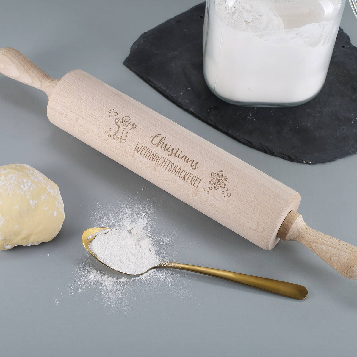 Helfer für die Weihnachtsbäckerei mit persönlicher Namensgravur