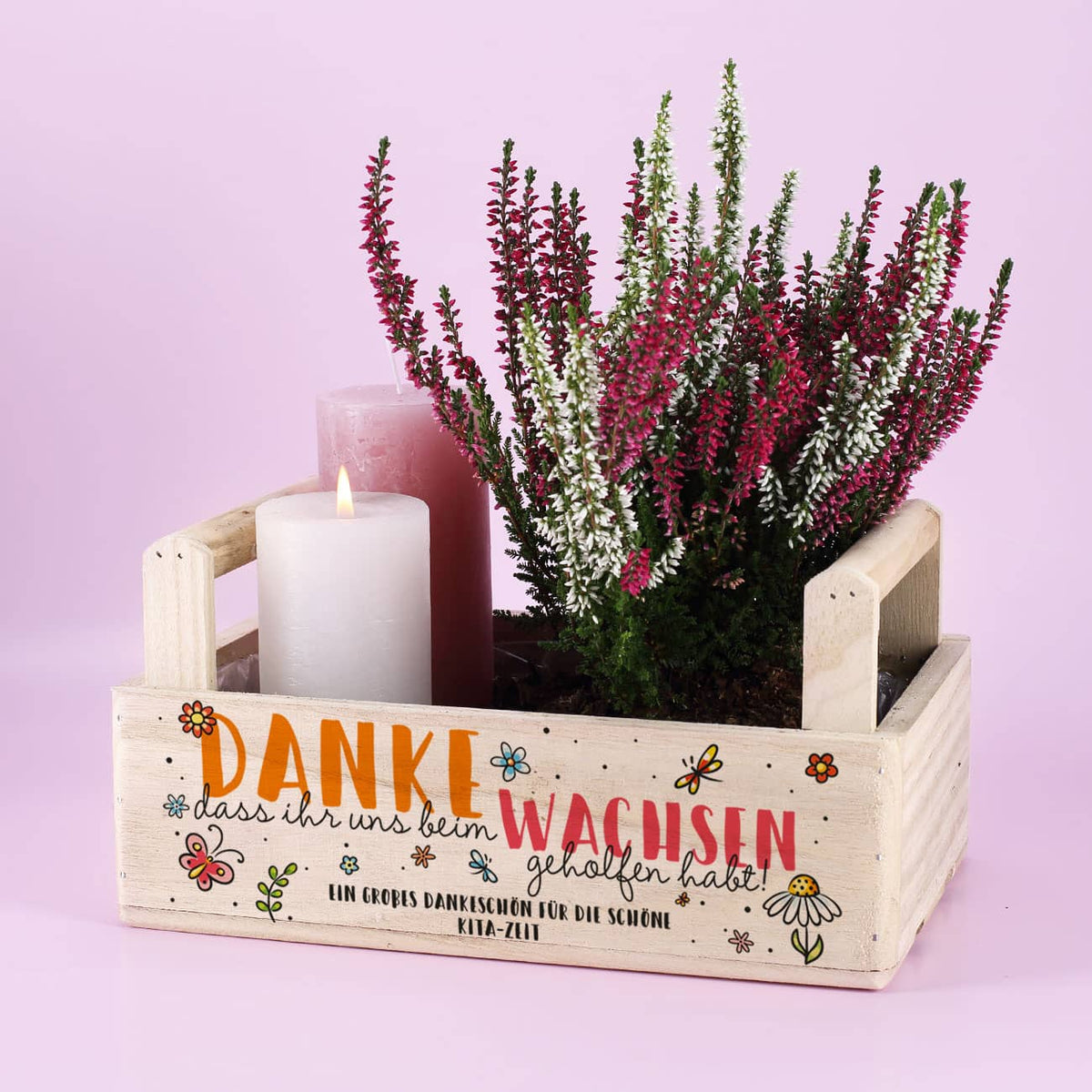 Pflanzkiste mit Folie ausgekleidet und Text nach Wunsch personalisiert