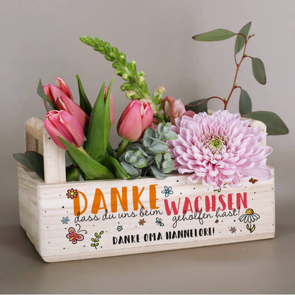 Pflanzkiste "Danke, dass du uns beim Wachsen geholfen hast!" mit persönlichem Wunschtext