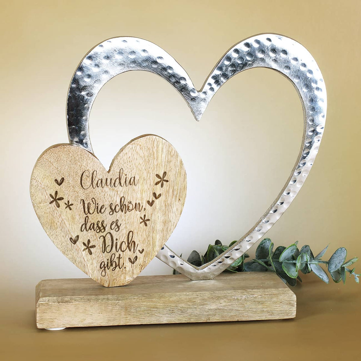 Herzskulptur aus Aluminium und Mangoholz mit Gravur - groß