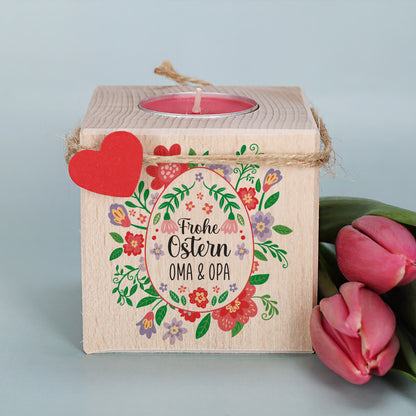 Teelichthalter aus Holz zu Ostern mit Wunschtext & buntem Blumen Motiv