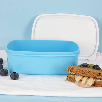 hellblaue Brotdose für Kinder
