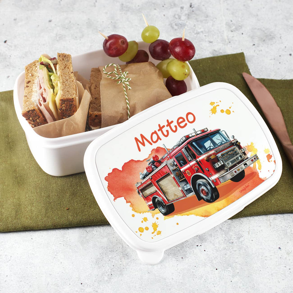 Brotdose mit Feuerwehrauto und Wunschname bedruckt