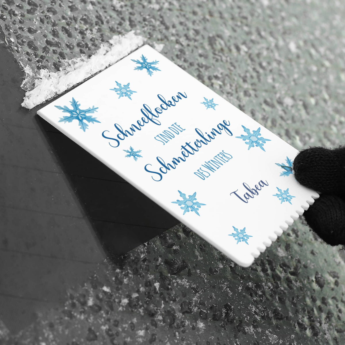 Spruch und Personalisierung auf Eiskratzer