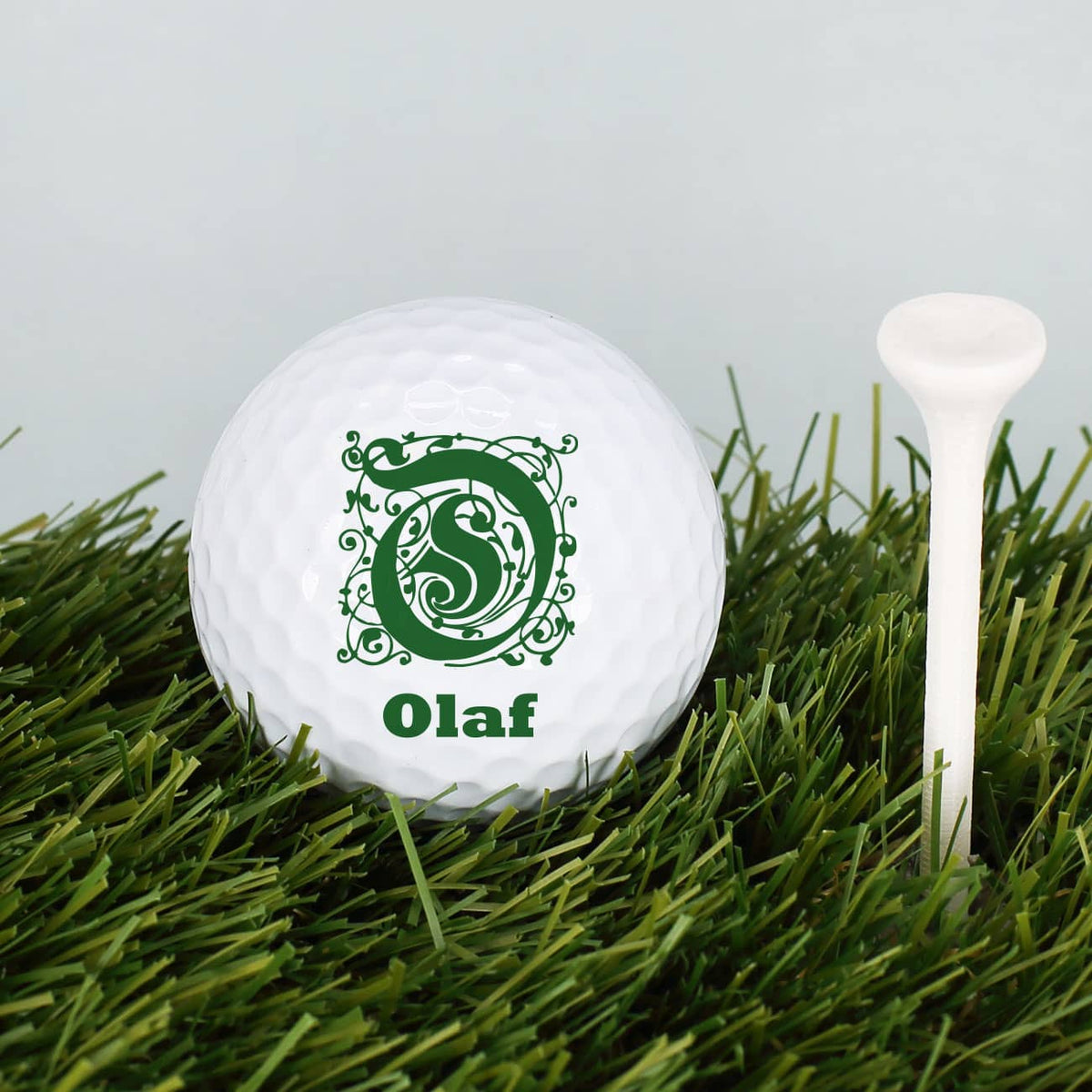 Golfball mit persönlichen Wunschnamen