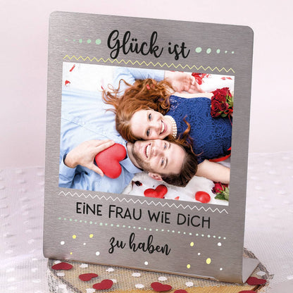 Foto-Aufsteller mit Ihrem Bild und Wunschtext 14x17 cm - Glück ist...