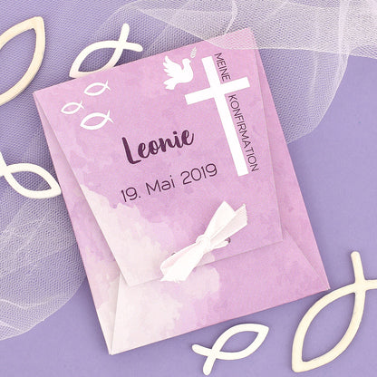 Personalisierte Geschenkverpackung des Schutzengel Armbandes zur Konfirmation in Lila
