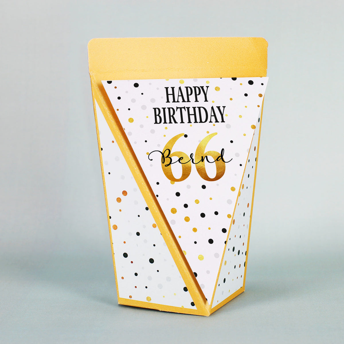 Happy Birthday Geschenktüte mit Name, Text und Alter personalisiert