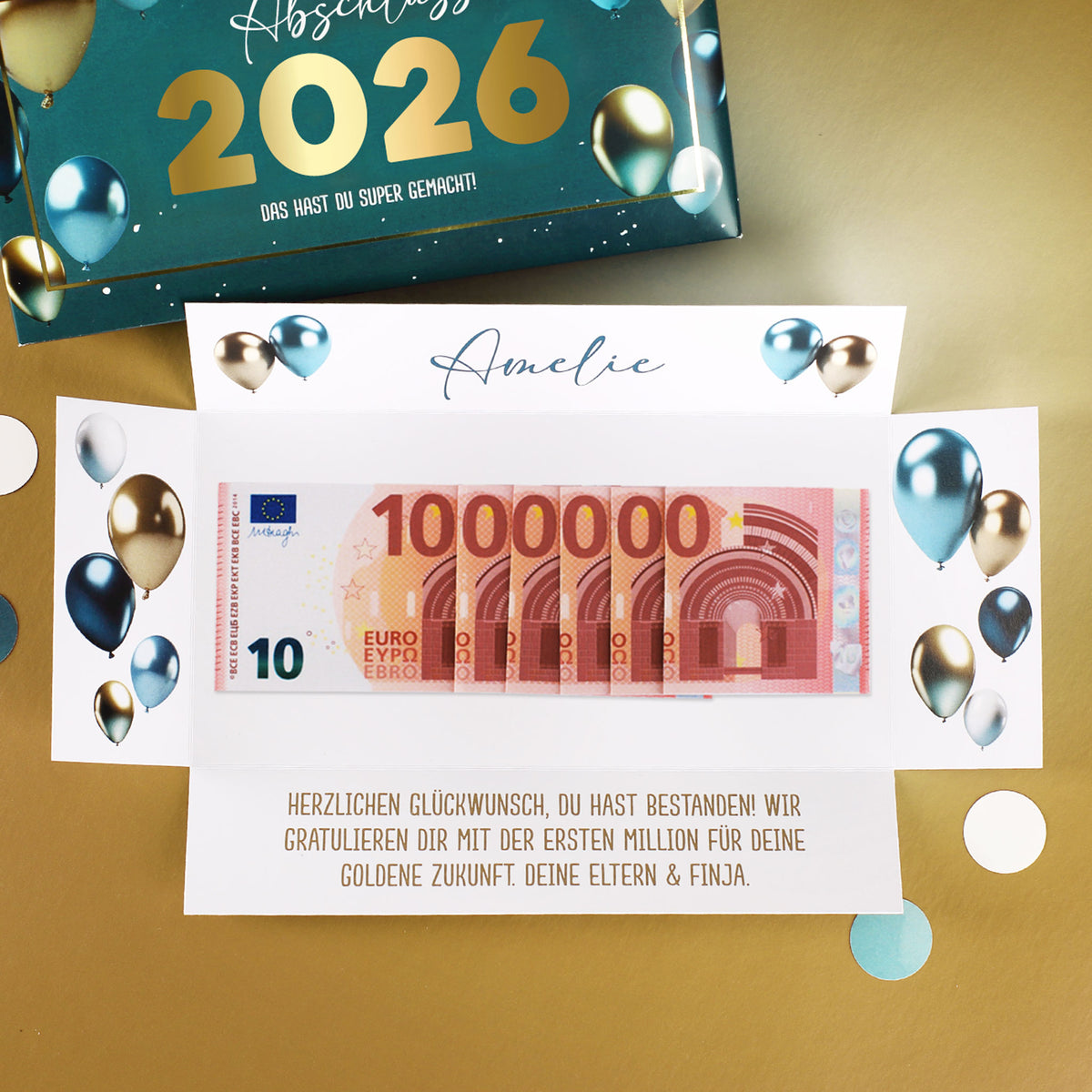 Geöffnetes Geldgeschenk zum Abitur 2026 - edle Box mit Goldprägung, Name & Wunschtext