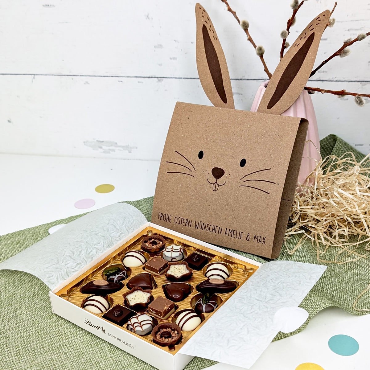 kleines Ostergeschenk - Lindt-Pralinen mit personalisierter Hasen-Banderole