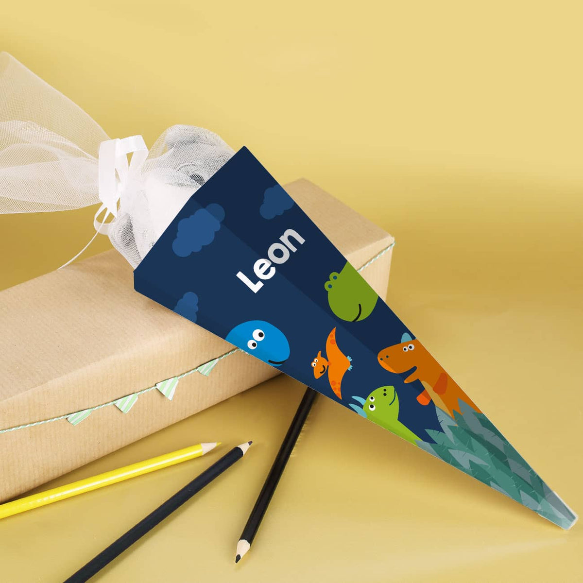 kleine Schultüte mit Dinosauriermotiv