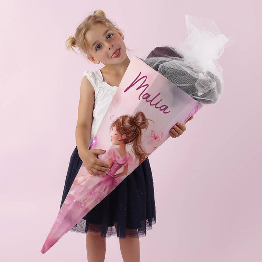 Schultüte mit zauberhaftem Prinzessinnen Motiv mit Name personalisiert