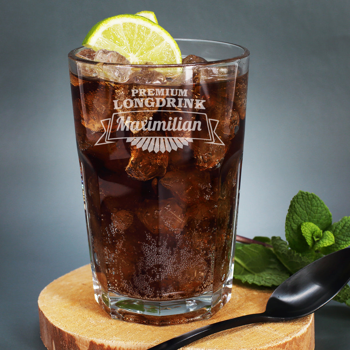 Longdrinkglas graviert mit Name und Premium Longdrink Motiv