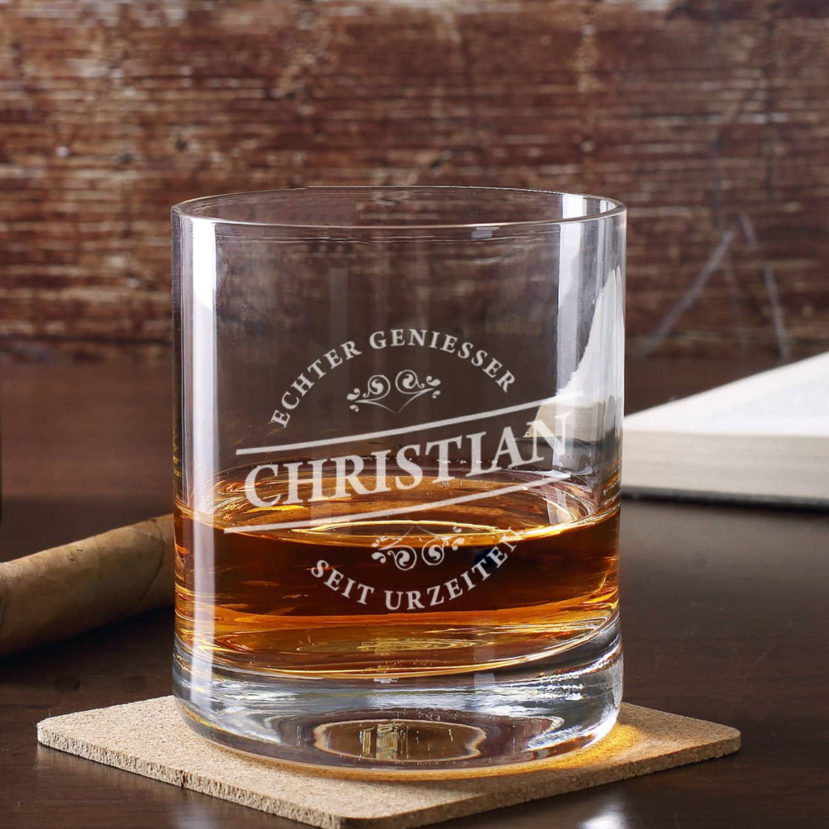 Graviertes Whiskyglas mit Wunschnamen