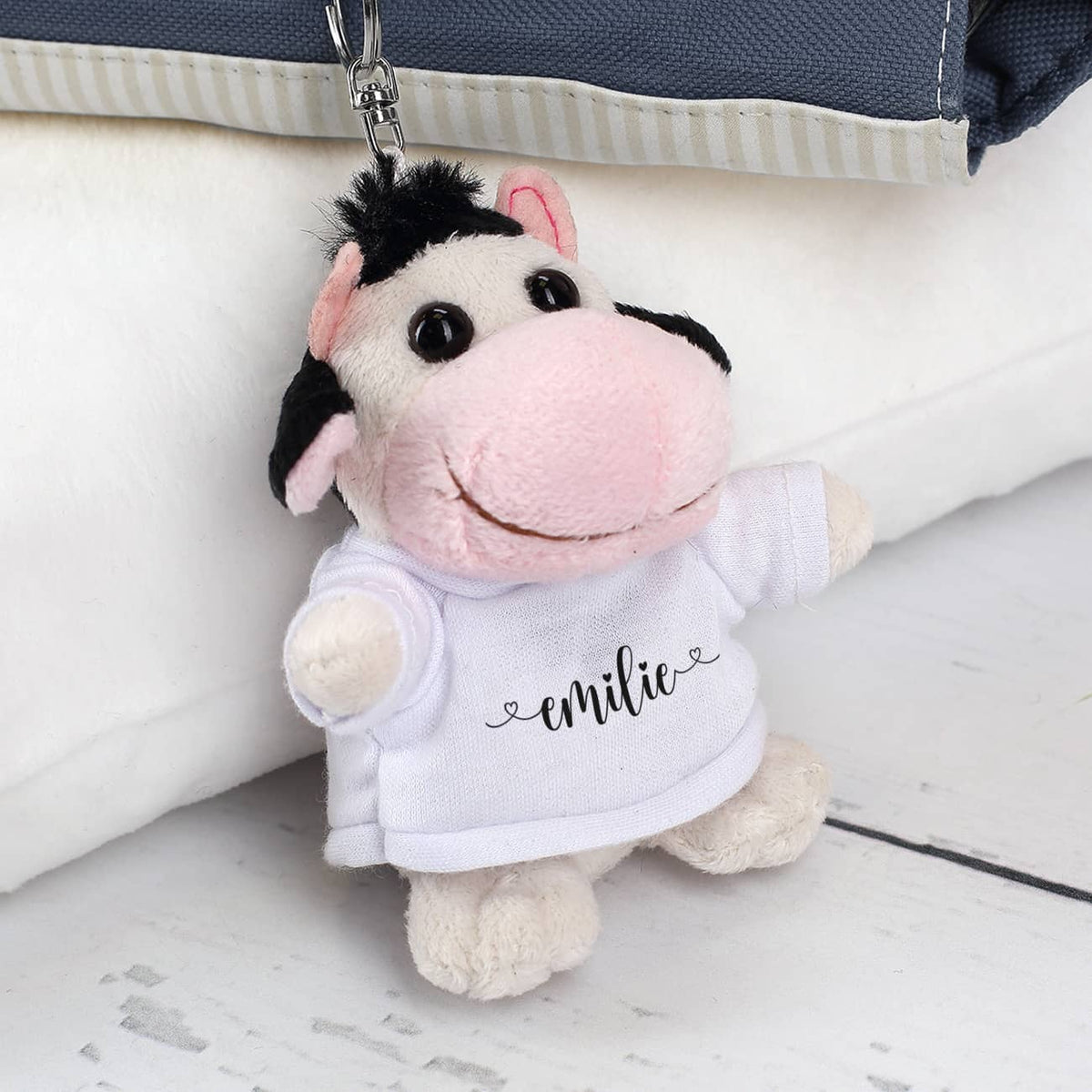Kuh Schlüsselanhänger mit personalisiertem T-Shirt mit Name