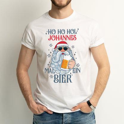 Weißes Herren T-Shirt mit Name Johannes, Weihnachtsmann mit Bier und Spruch „Ho Ho Hol mal ein Bier“