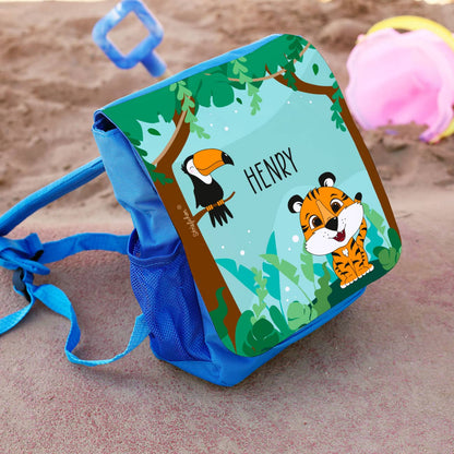 Kinderrucksack in Blau mit Tiger und Tucan als Motiv