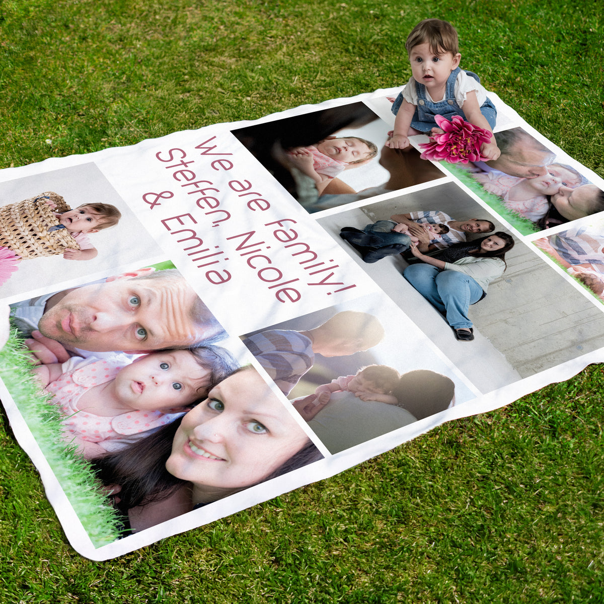 XXL Kuscheldecke mit Familienfotos und Wunschtext – personalisierte Fotodecke im Garten