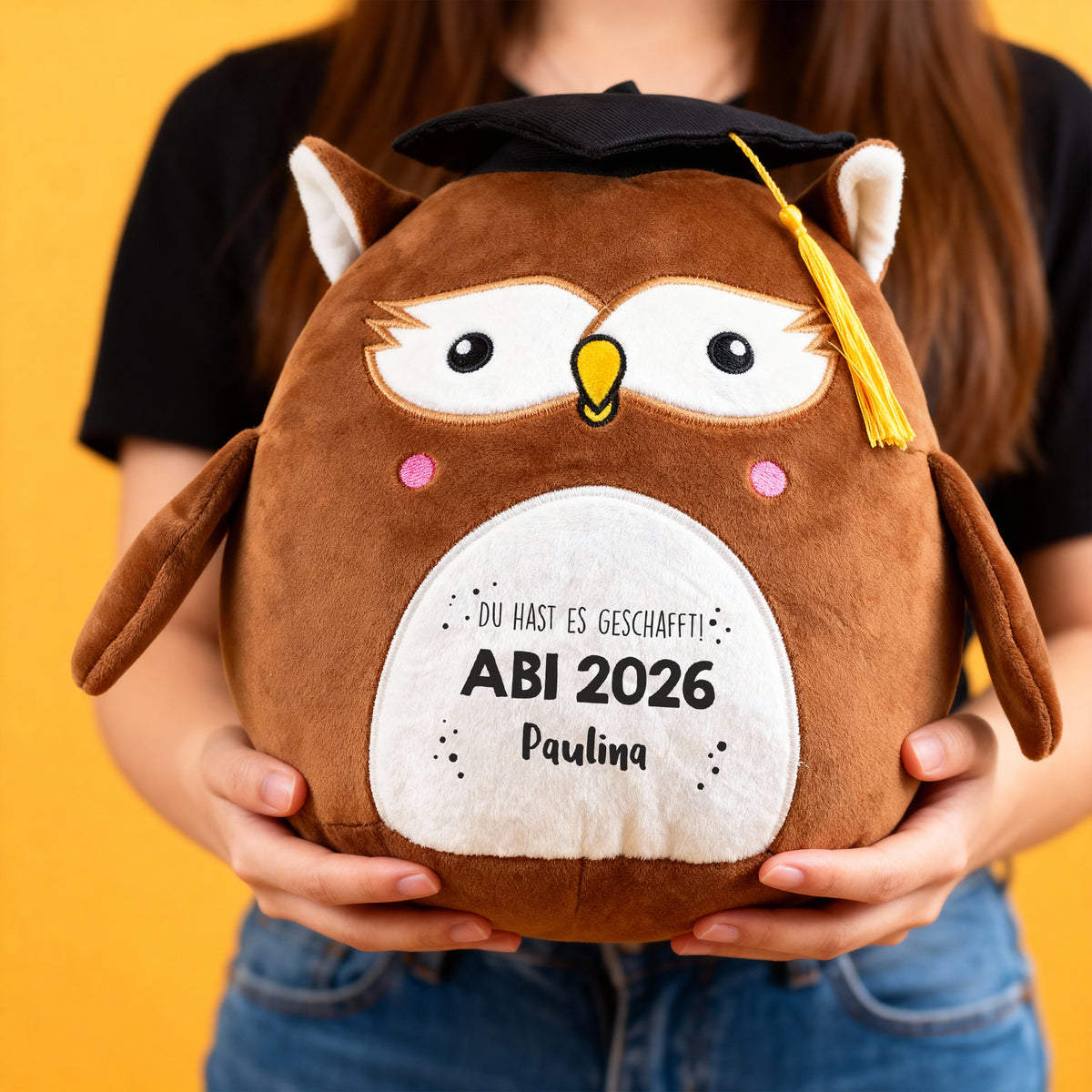 Personalisierte Abi-Eule mit Doktorhut und Wunschtext als Kuscheltier zum Schulabschluss