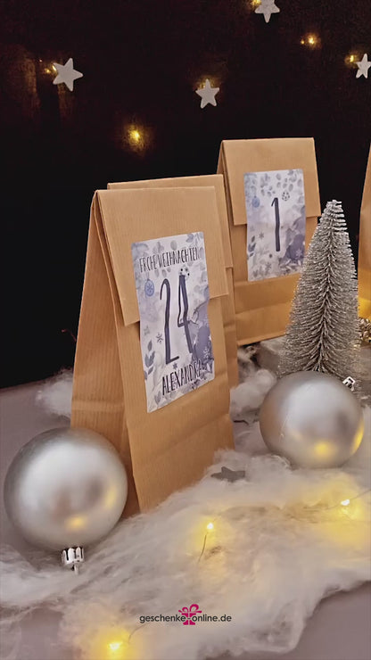 DIY Adventskalender aus Kraftpapier Tüten mit 24 weihnachtlichen Stickern im Watercolor Style